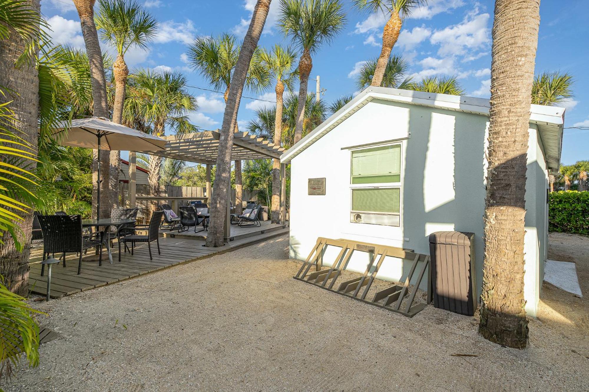 Boutique Vacation Rental Complex At Beach Cocoa Beach Exteriör bild